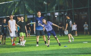 飞盘占领足球厂场犯法吗，一场飞盘比赛有规定时间吗